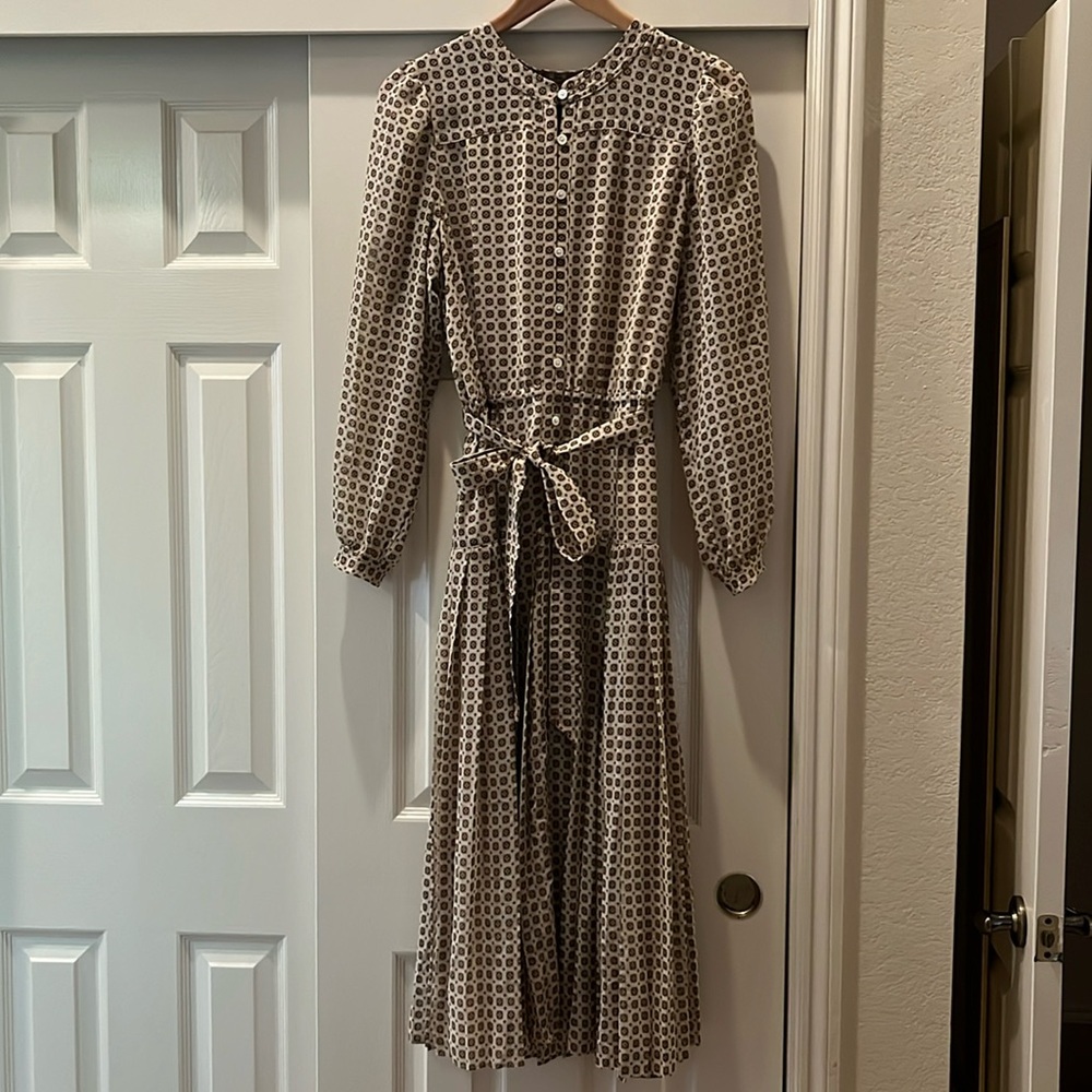 Eye-Catching Dress